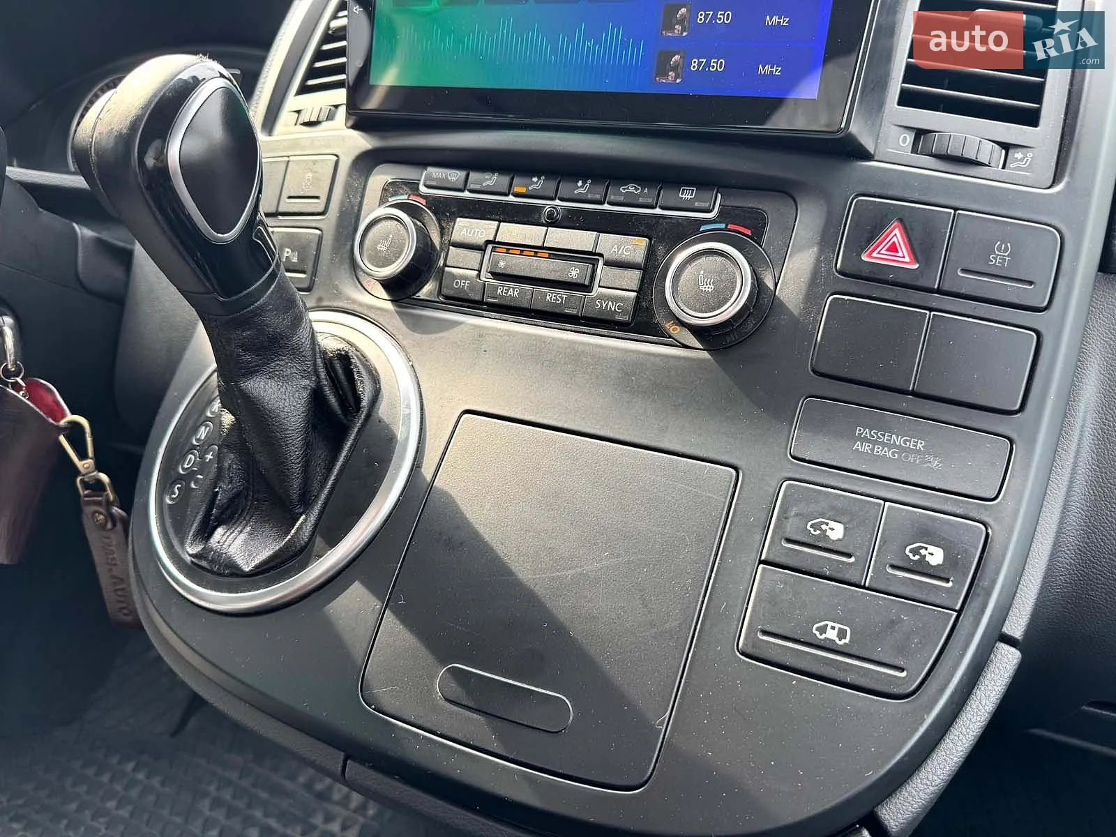 2012 Volkswagen Multivan - мініатюра 14