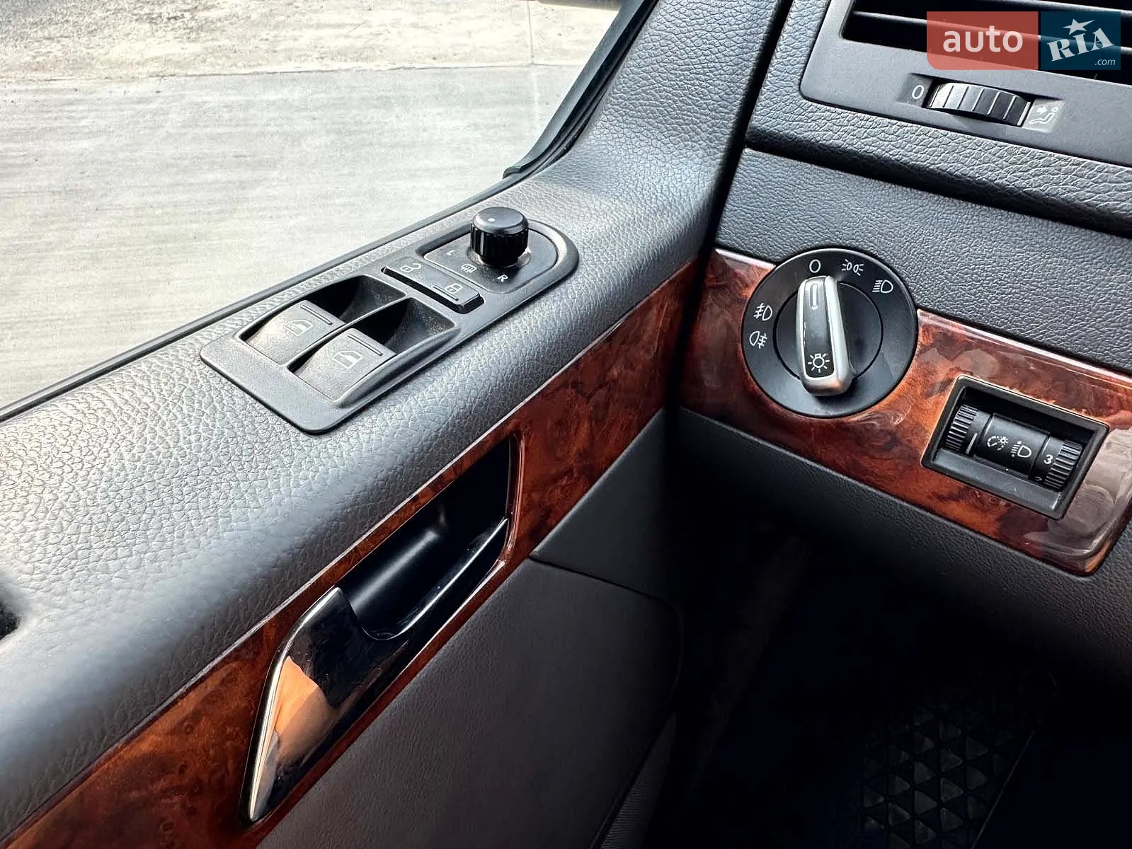 2012 Volkswagen Multivan - мініатюра 22