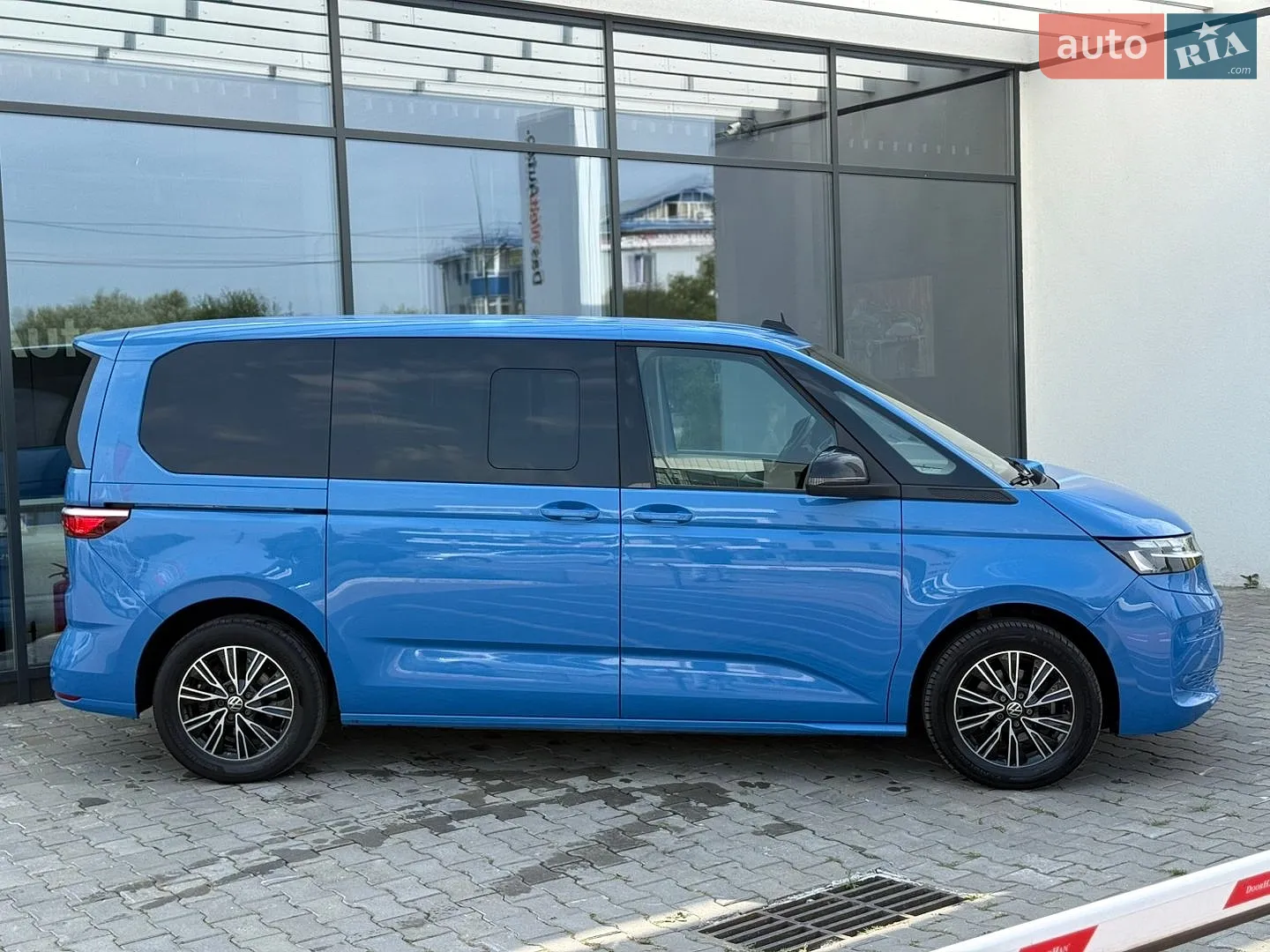 2022 Volkswagen Multivan - мініатюра 5