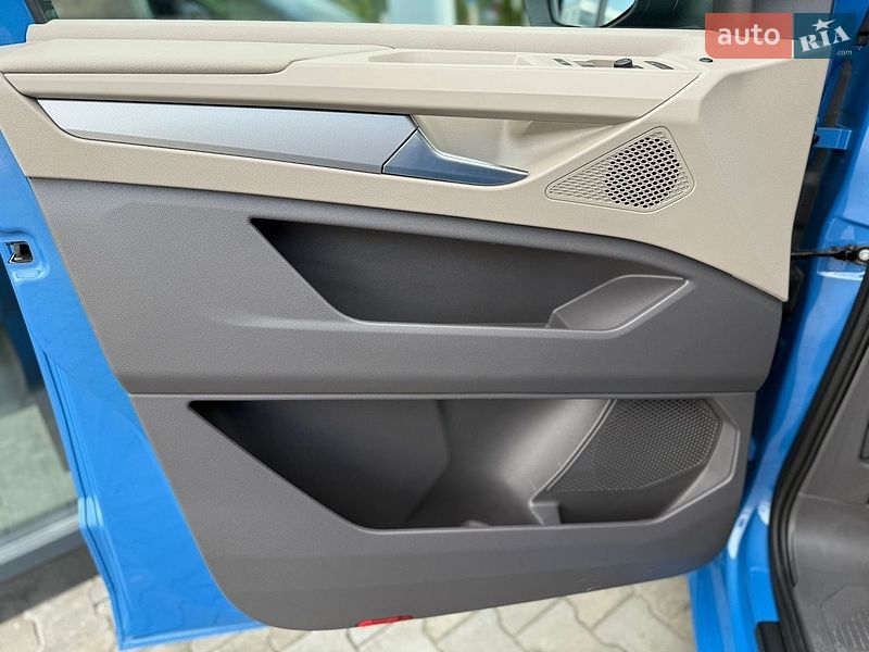 Минивэн Volkswagen Multivan 2022 в Хмельницком