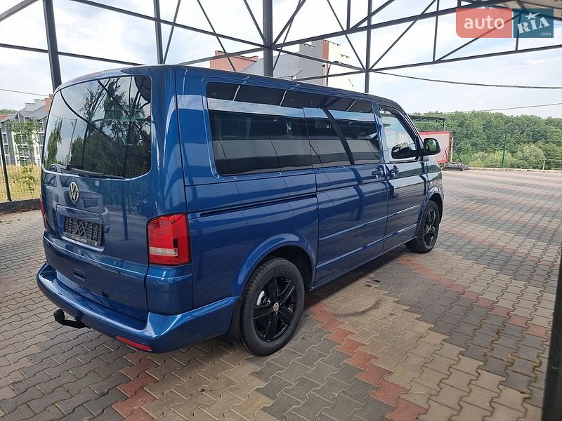 Минивэн Volkswagen Multivan 2013 в Виннице
