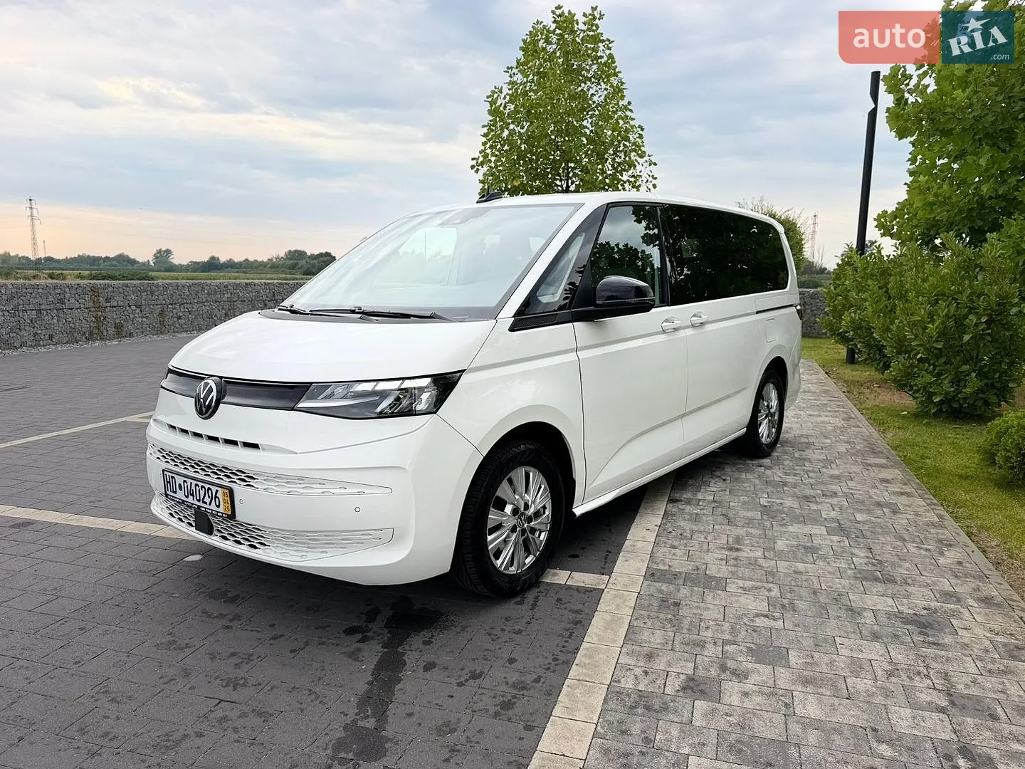 2022 Volkswagen Multivan - мініатюра 7