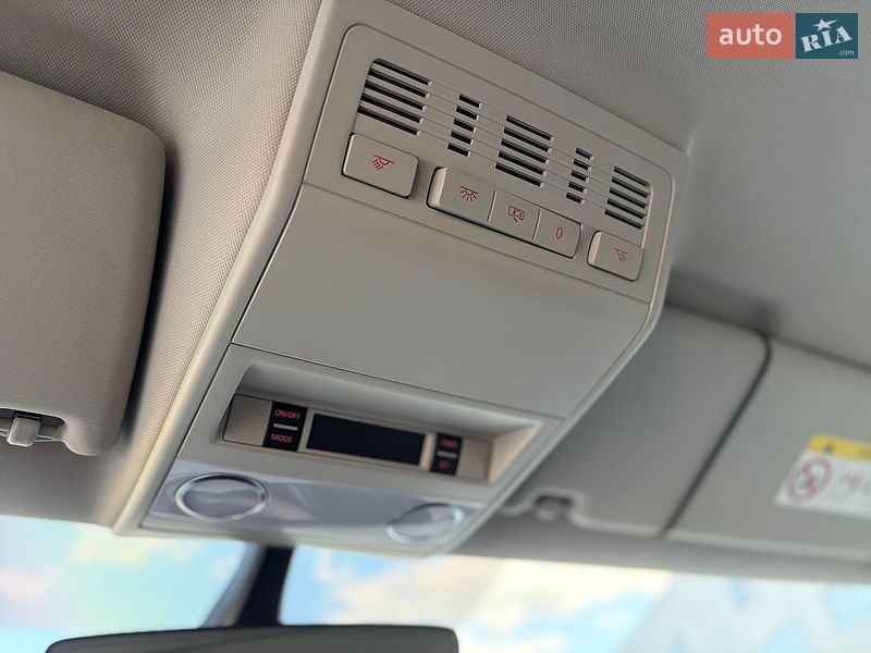 Мінівен Volkswagen Multivan 2017 в Чернівцях фото 16 Мінівен Volkswagen Multivan 2017 в Чернівцях