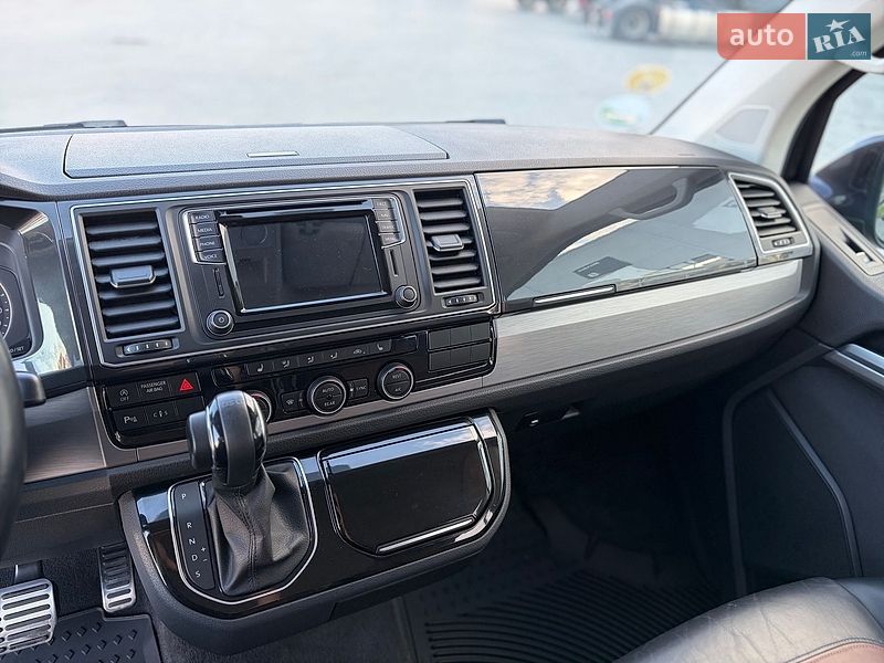 Мінівен Volkswagen Multivan 2017 в Чернівцях фото 20 Мінівен Volkswagen Multivan 2017 в Чернівцях