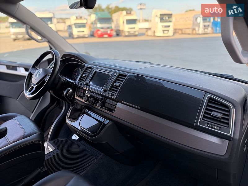 Мінівен Volkswagen Multivan 2017 в Чернівцях фото 25 Мінівен Volkswagen Multivan 2017 в Чернівцях