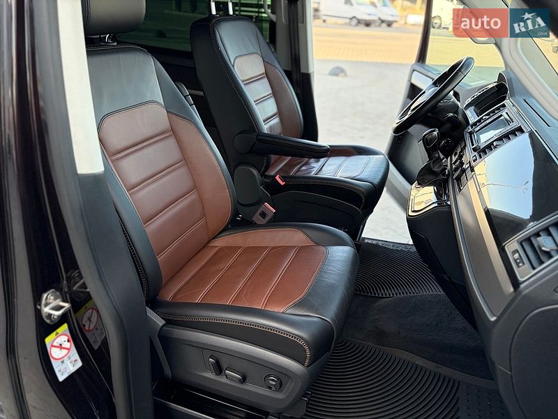 Мінівен Volkswagen Multivan 2017 в Чернівцях фото 39 Мінівен Volkswagen Multivan 2017 в Чернівцях