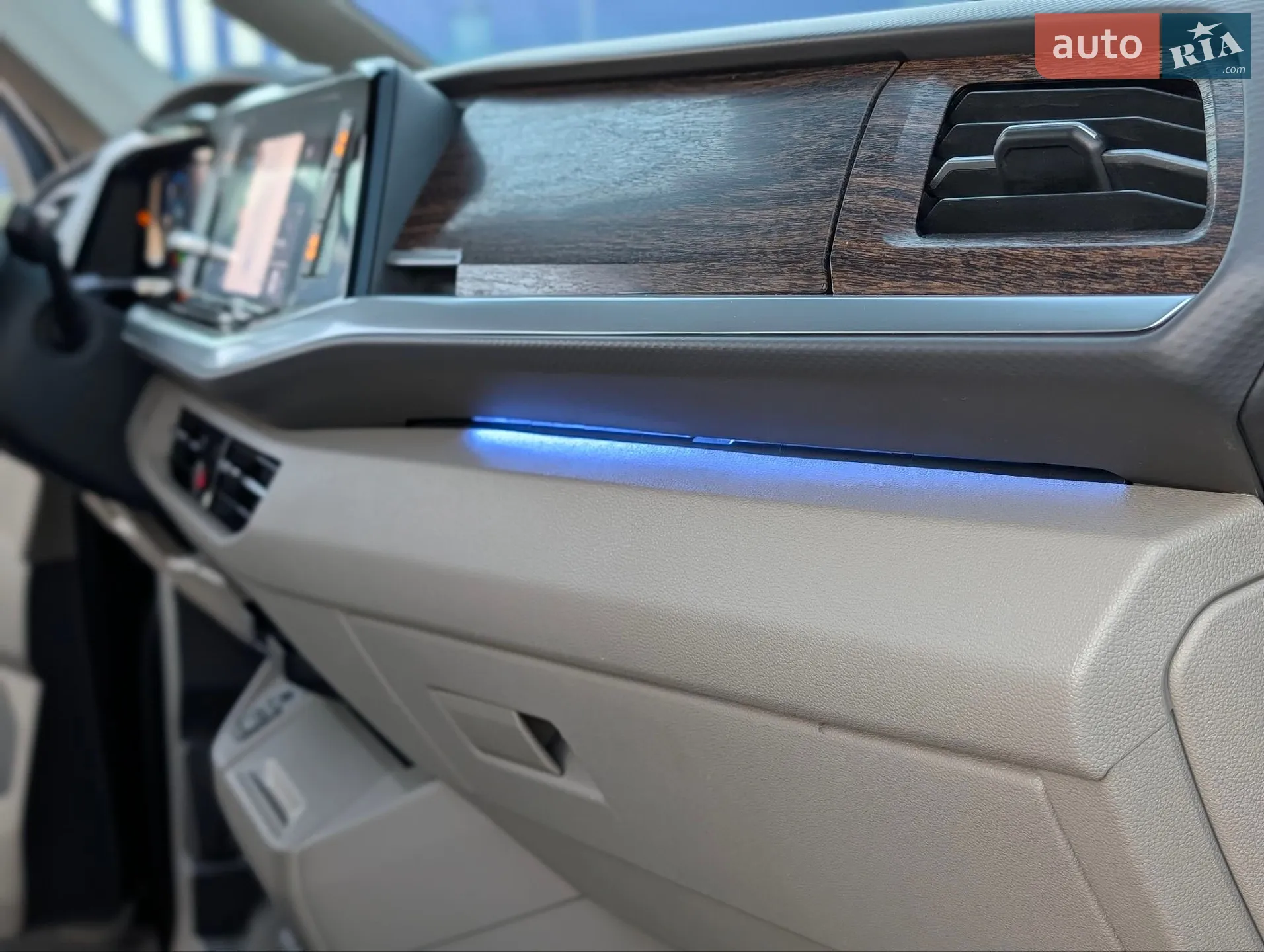 2024 Volkswagen Multivan - мініатюра 50