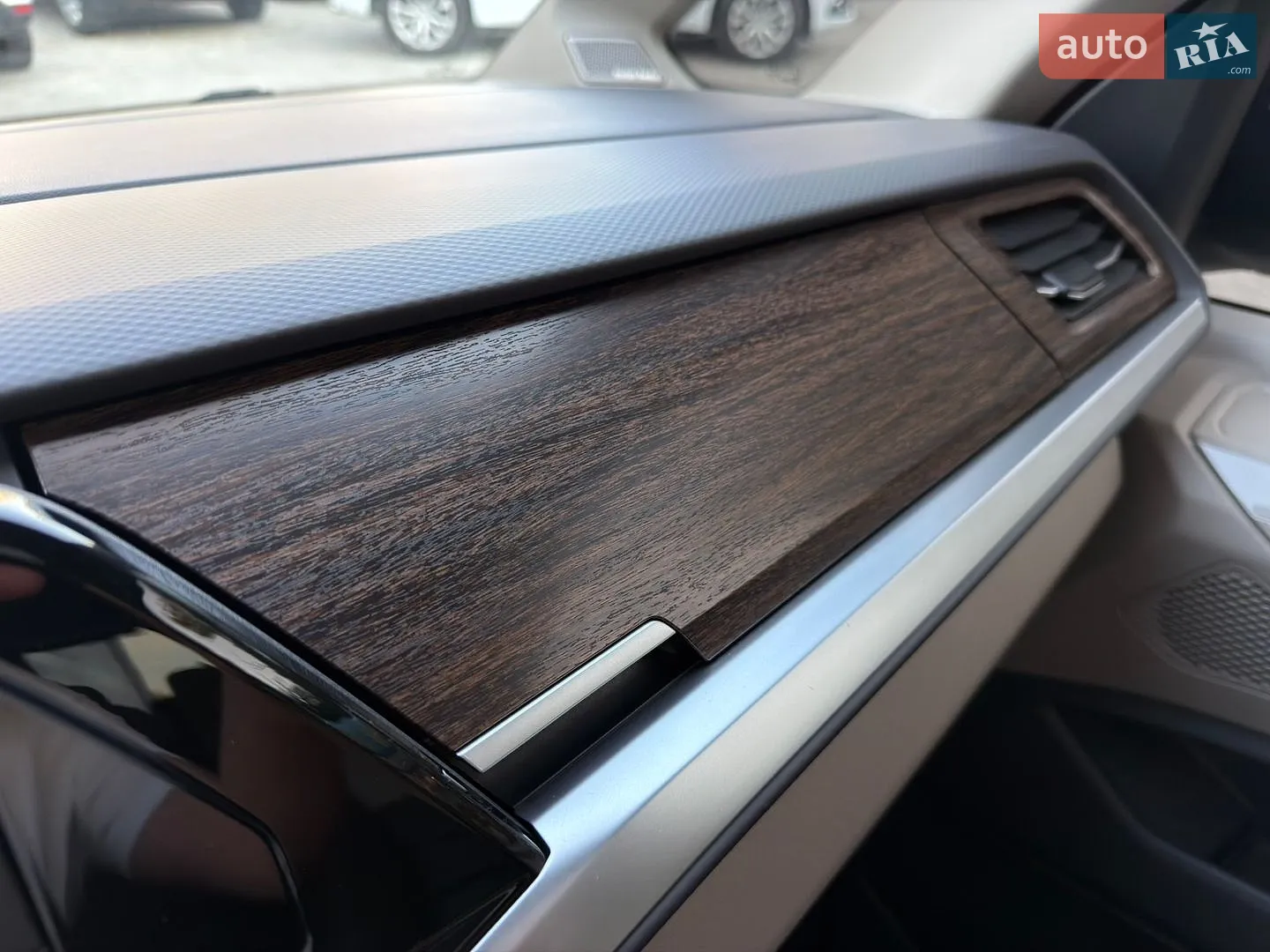 2021 Volkswagen Multivan - мініатюра 14