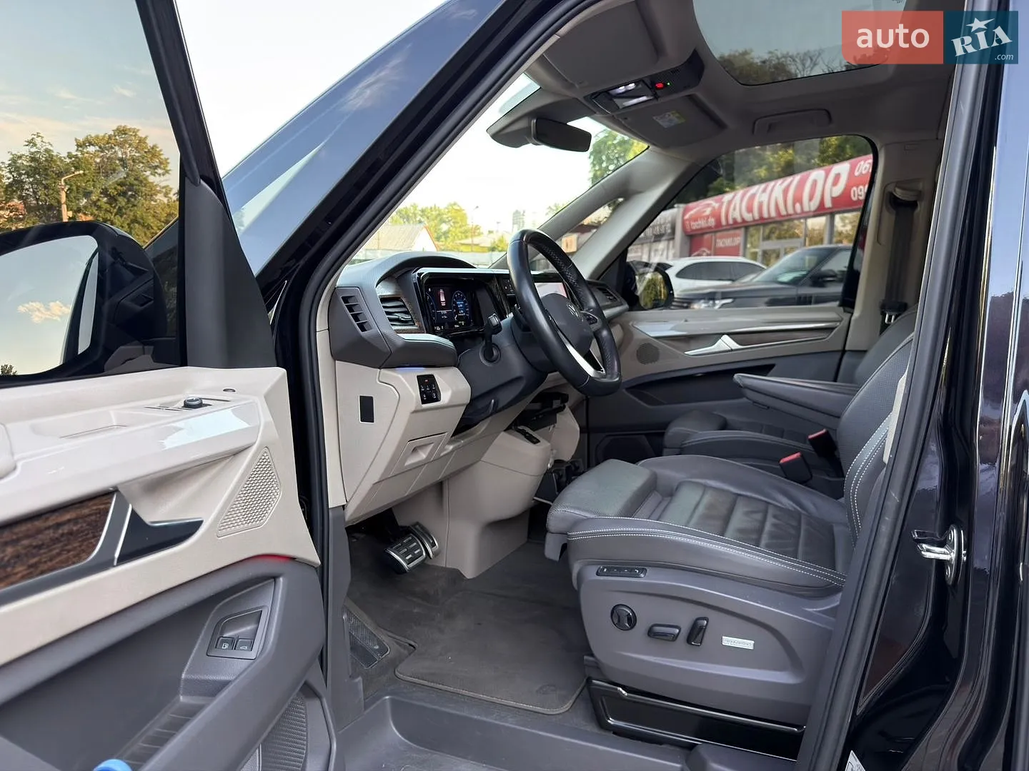 2021 Volkswagen Multivan - мініатюра 18