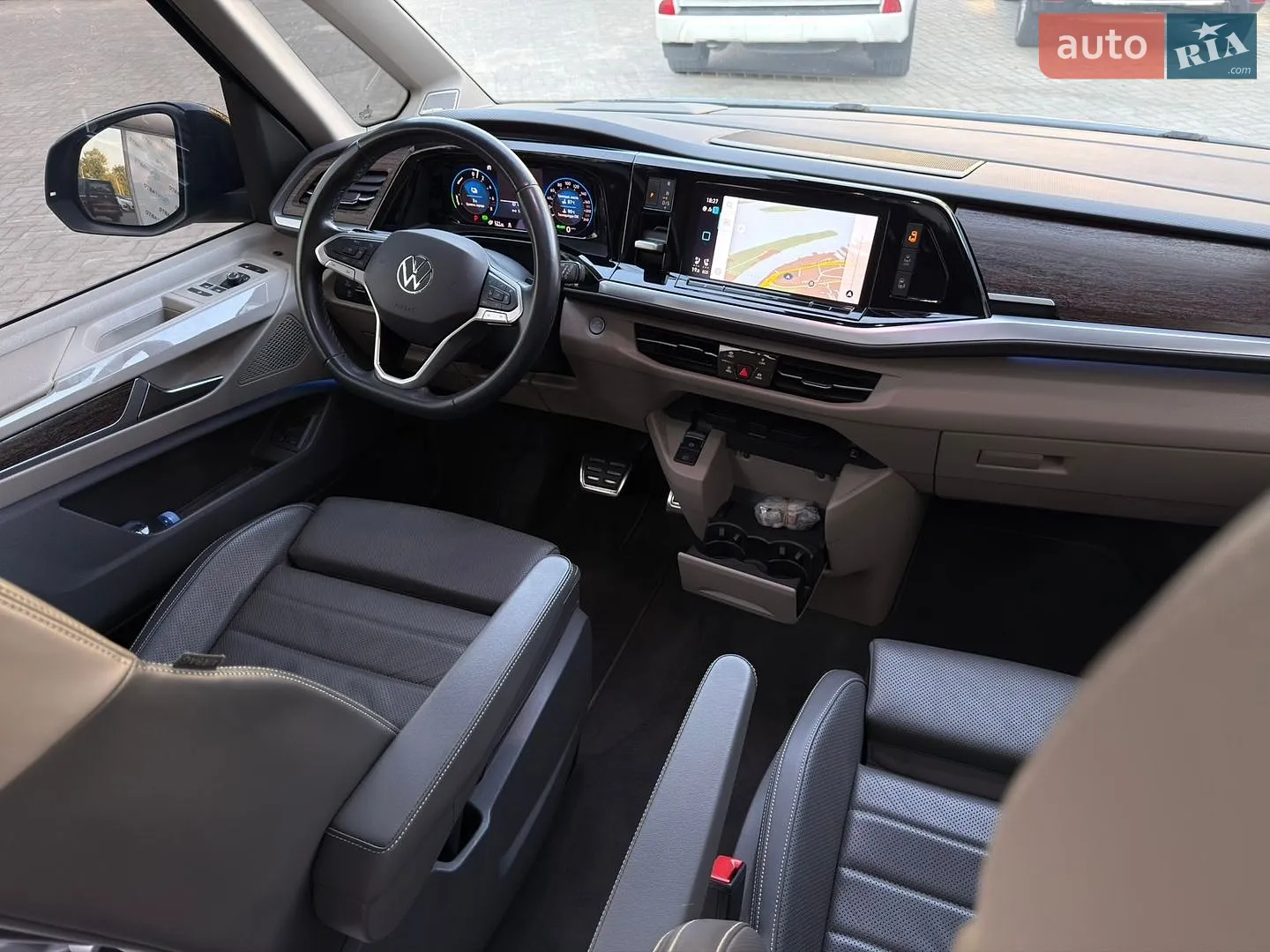 2021 Volkswagen Multivan - мініатюра 23