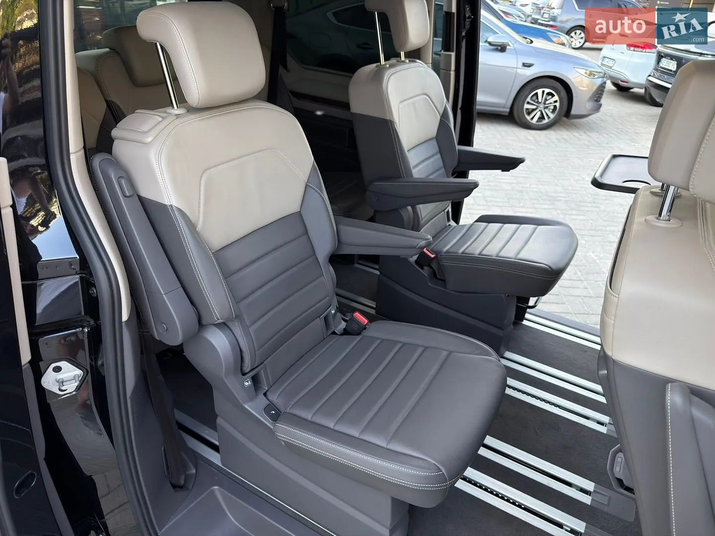 2021 Volkswagen Multivan - мініатюра 25