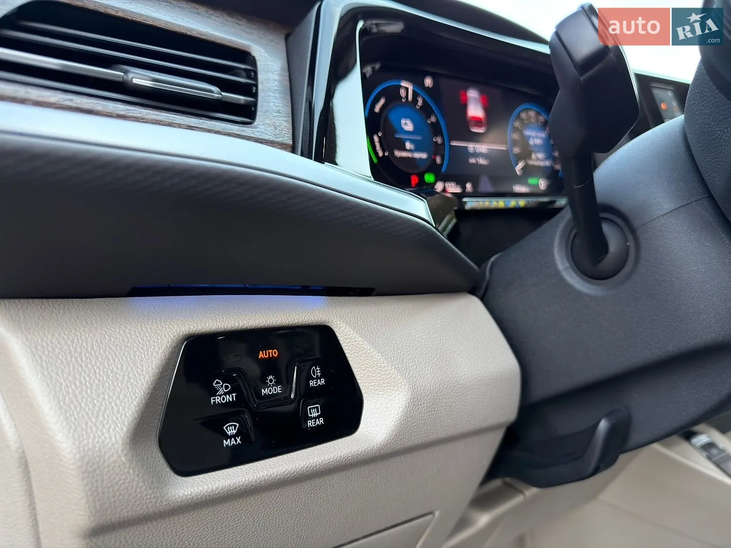 2021 Volkswagen Multivan - мініатюра 31