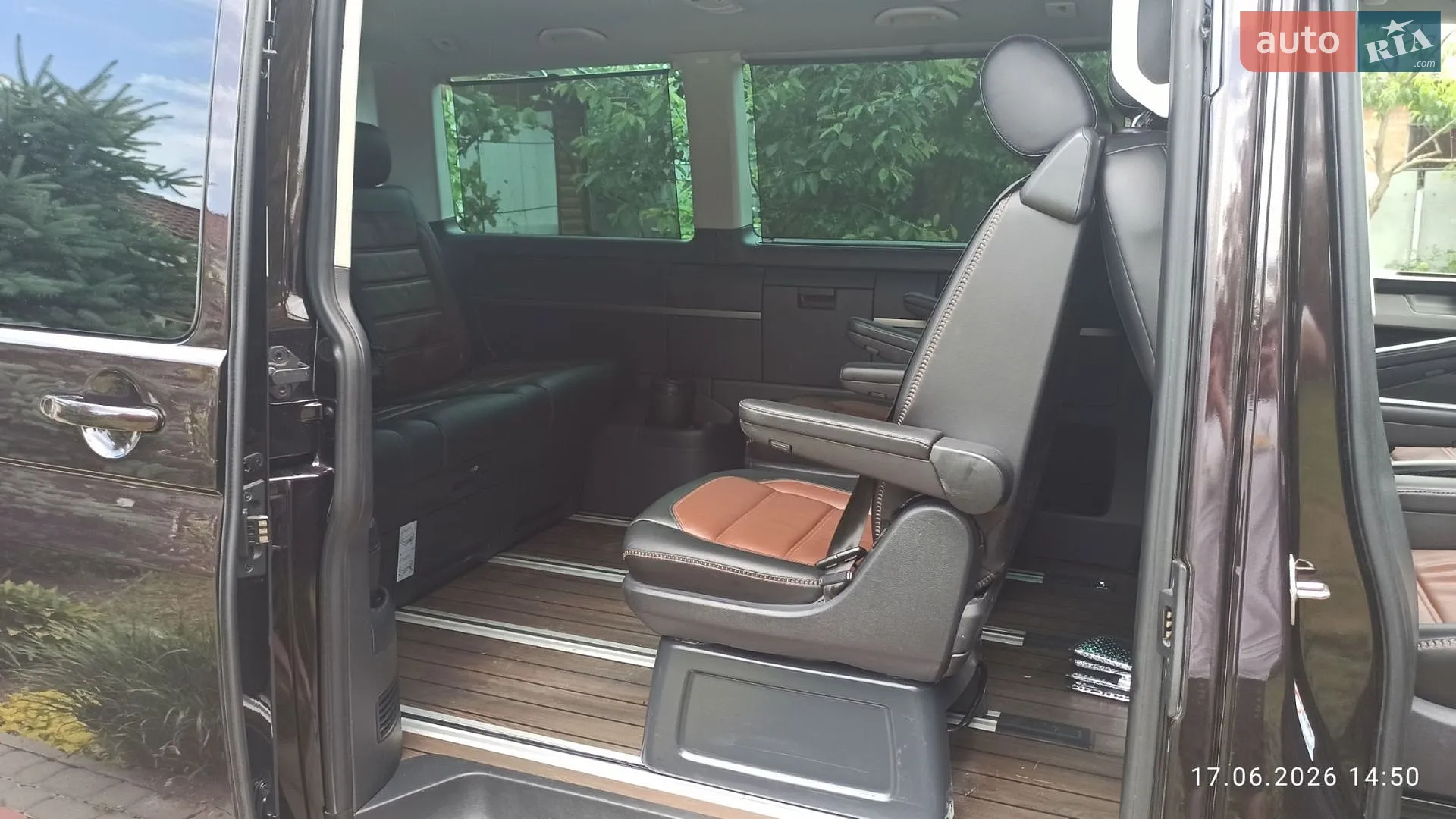 2017 Volkswagen Multivan - мініатюра 30
