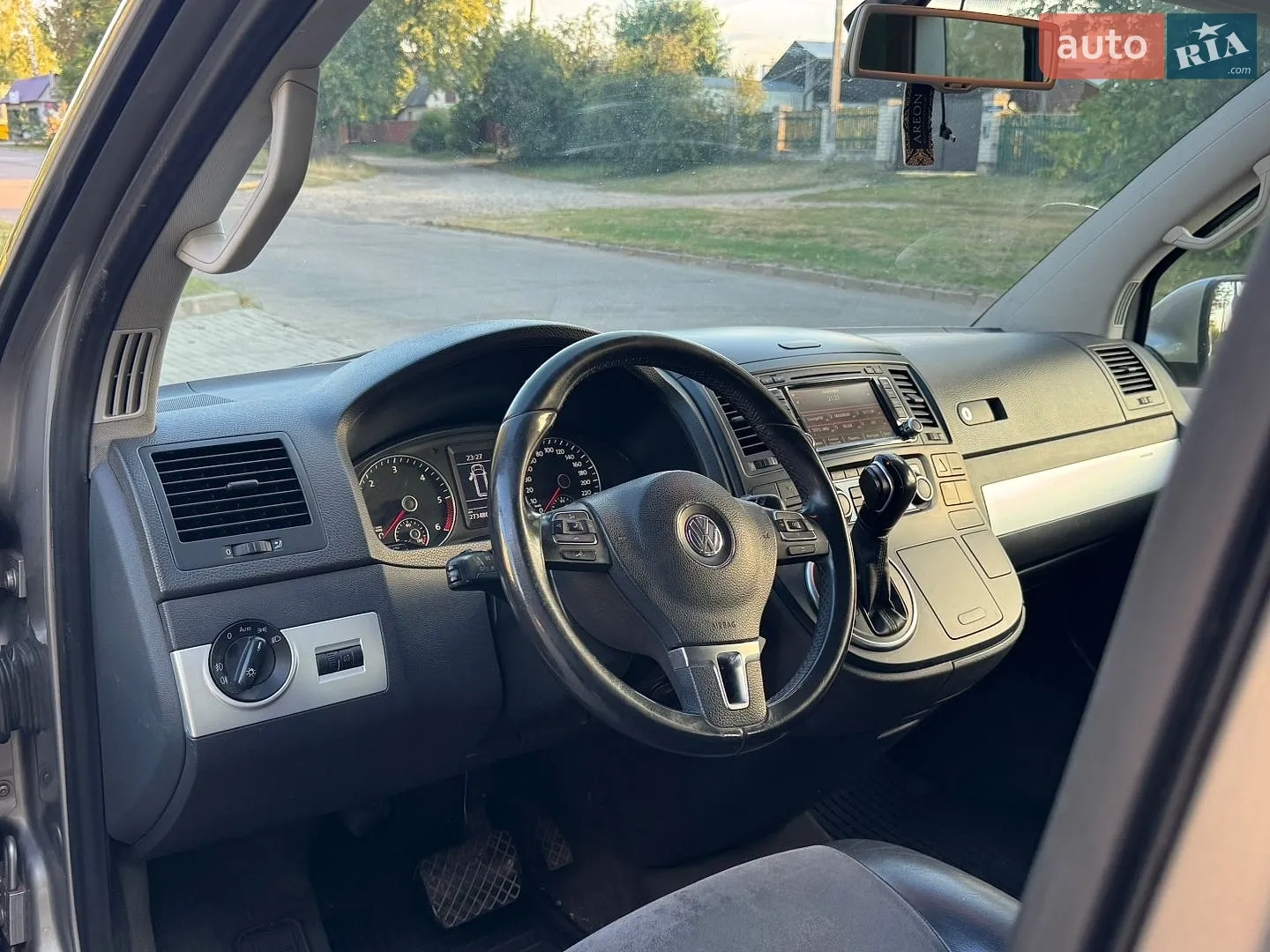 2012 Volkswagen Multivan - мініатюра 8