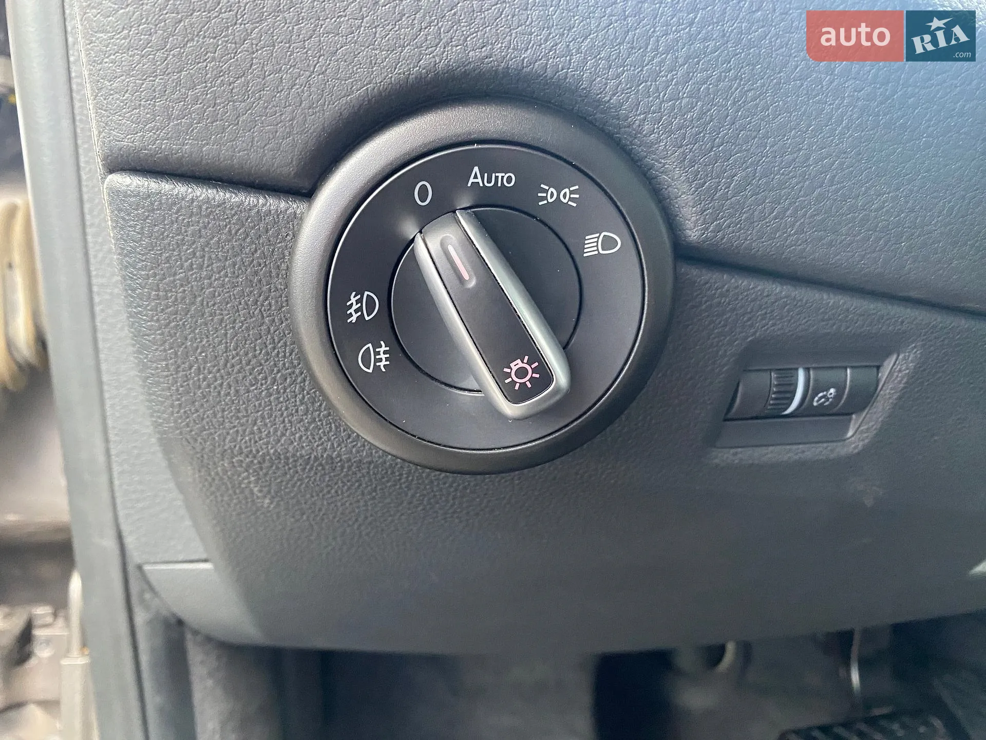 2016 Volkswagen Multivan - мініатюра 12