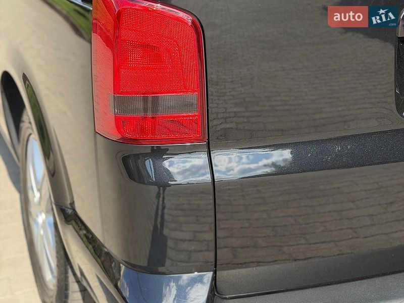 Минивэн Volkswagen Multivan 2010 в Белой Церкви