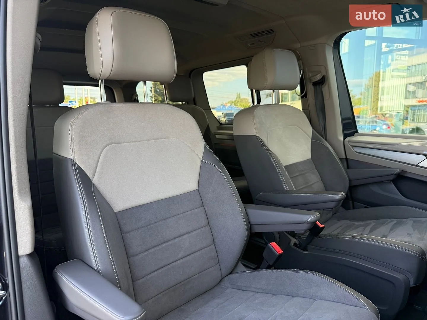 2025 Volkswagen Multivan - мініатюра 45