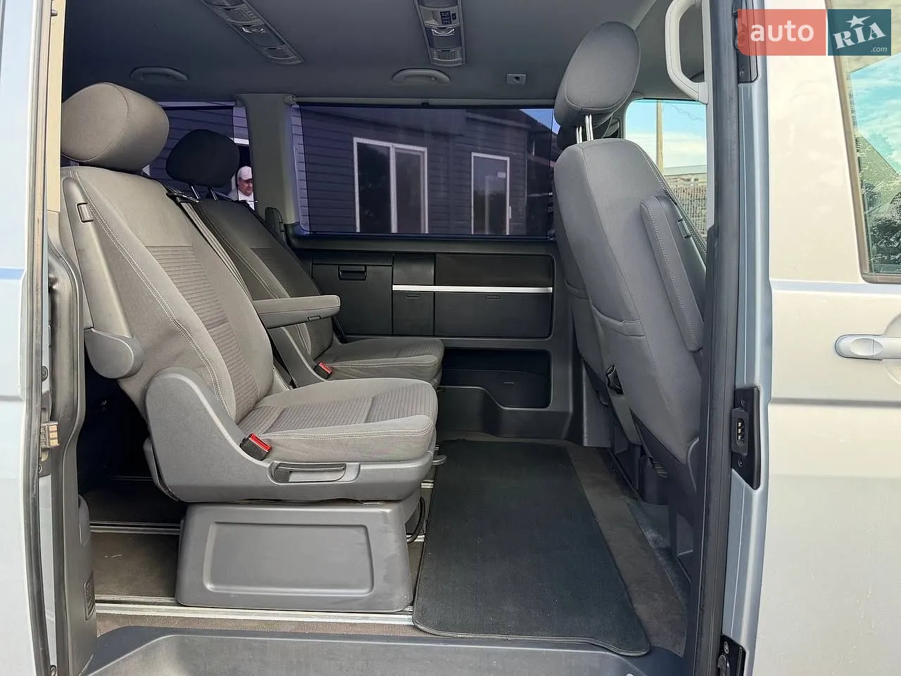 2011 Volkswagen Multivan - мініатюра 28