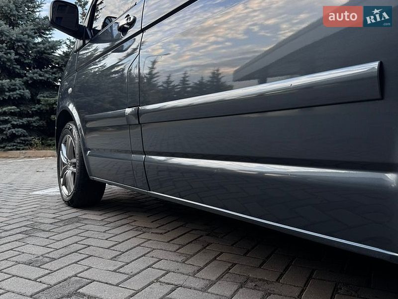Минивэн Volkswagen Multivan 2007 в Харькове