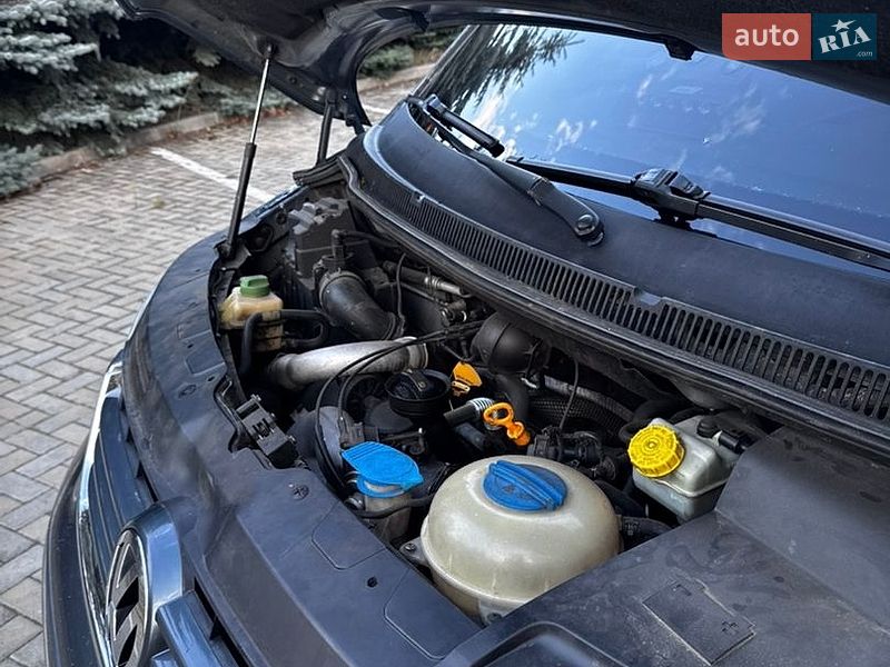 Минивэн Volkswagen Multivan 2007 в Харькове
