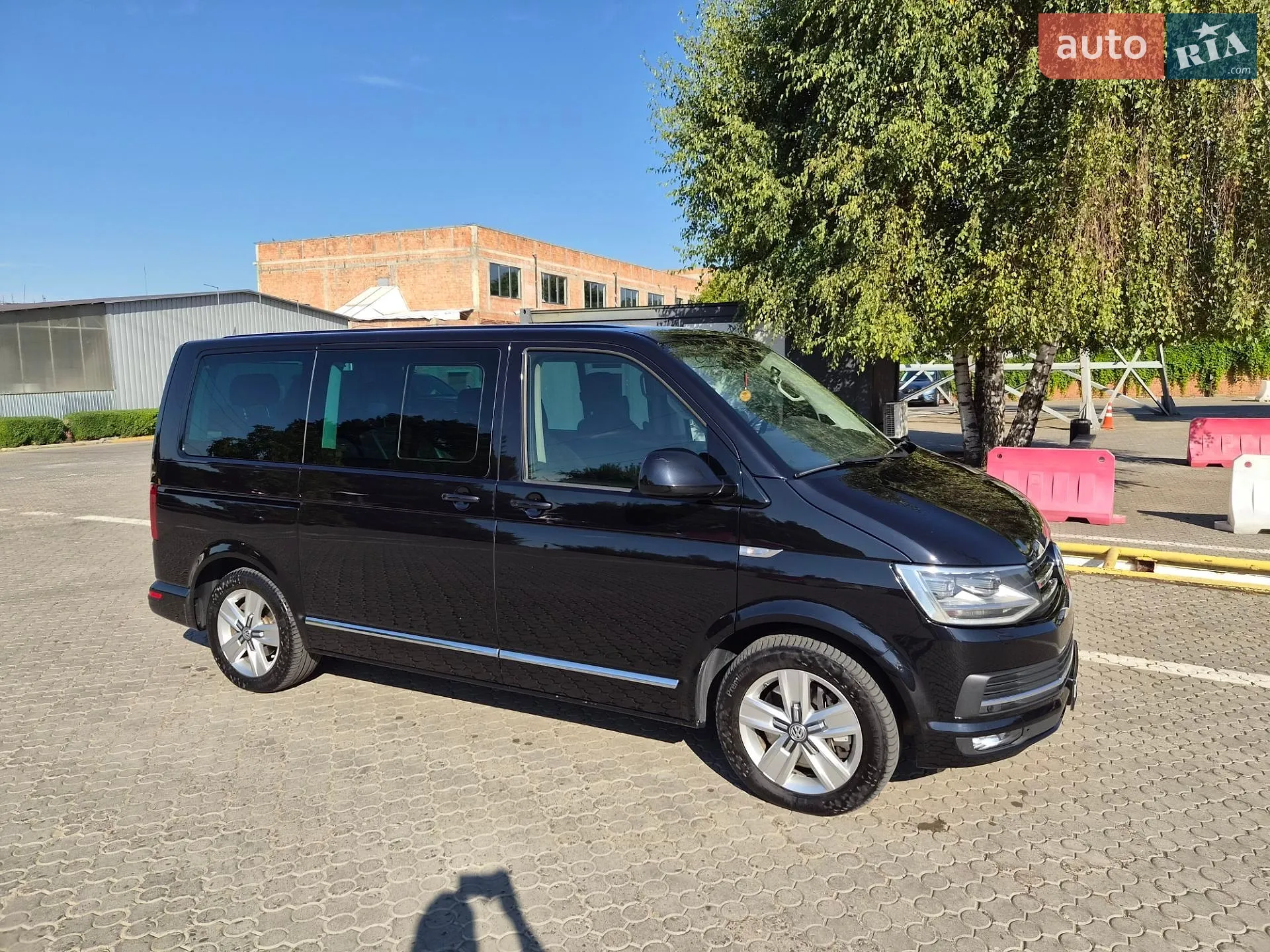 2017 Volkswagen Multivan - мініатюра 3