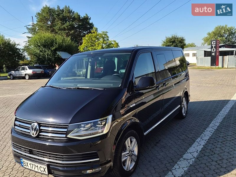 Минивэн Volkswagen Multivan 2017 в Черновцах