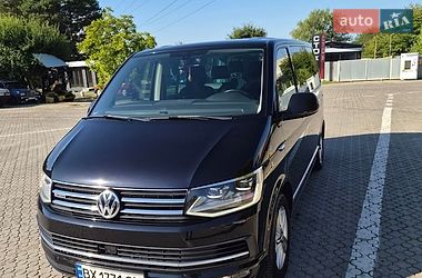 Минивэн Volkswagen Multivan 2017 в Черновцах