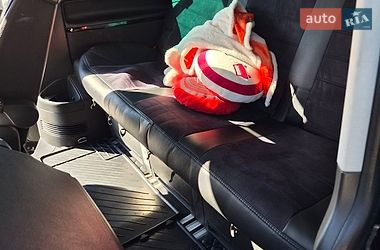 Минивэн Volkswagen Multivan 2017 в Черновцах