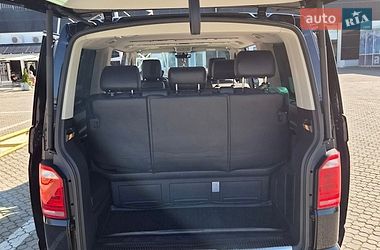 Минивэн Volkswagen Multivan 2017 в Черновцах