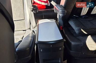 Минивэн Volkswagen Multivan 2017 в Черновцах