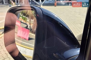 Минивэн Volkswagen Multivan 2017 в Черновцах