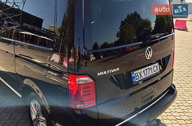 Минивэн Volkswagen Multivan 2017 в Черновцах