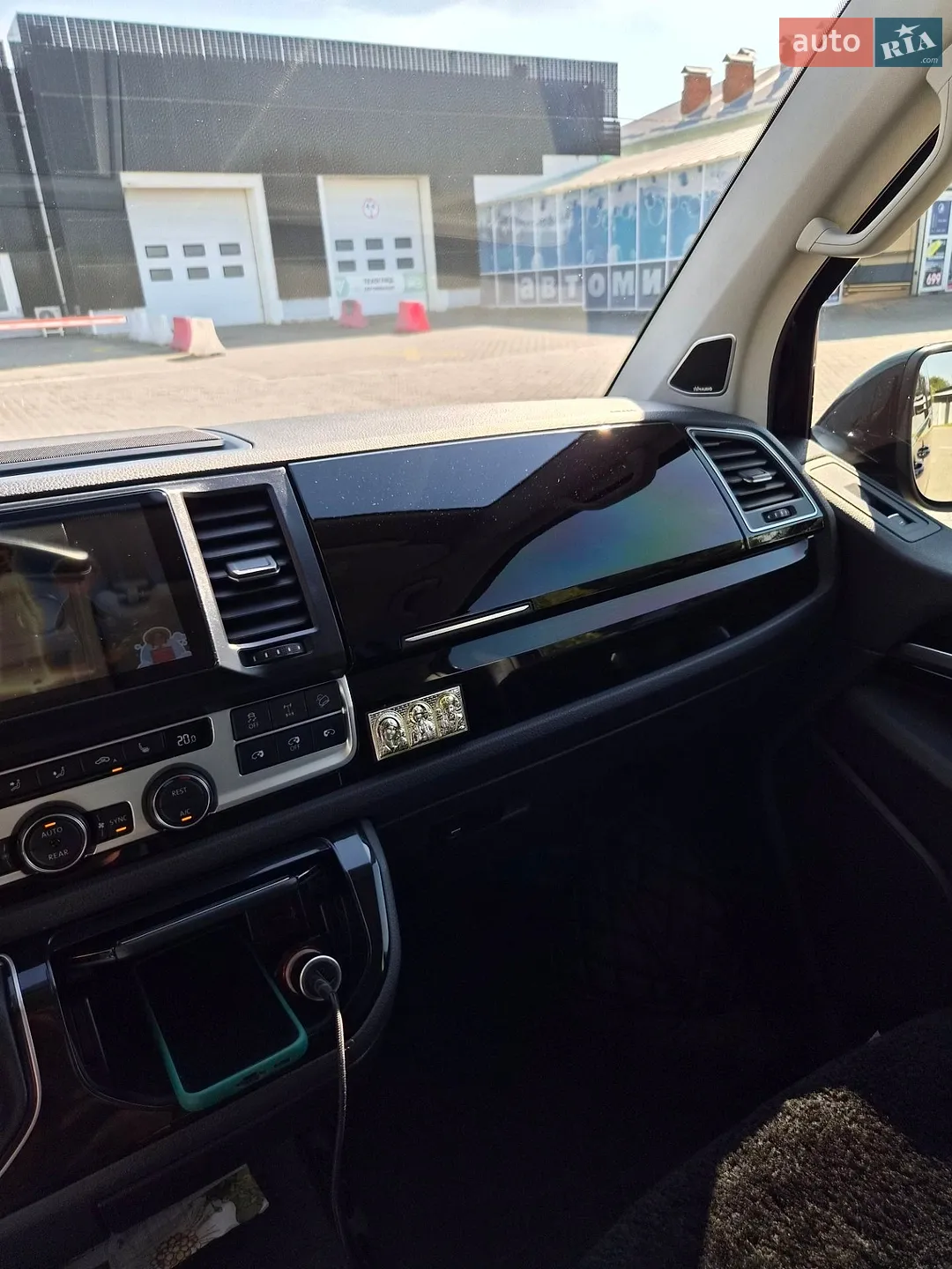 2017 Volkswagen Multivan - мініатюра 51