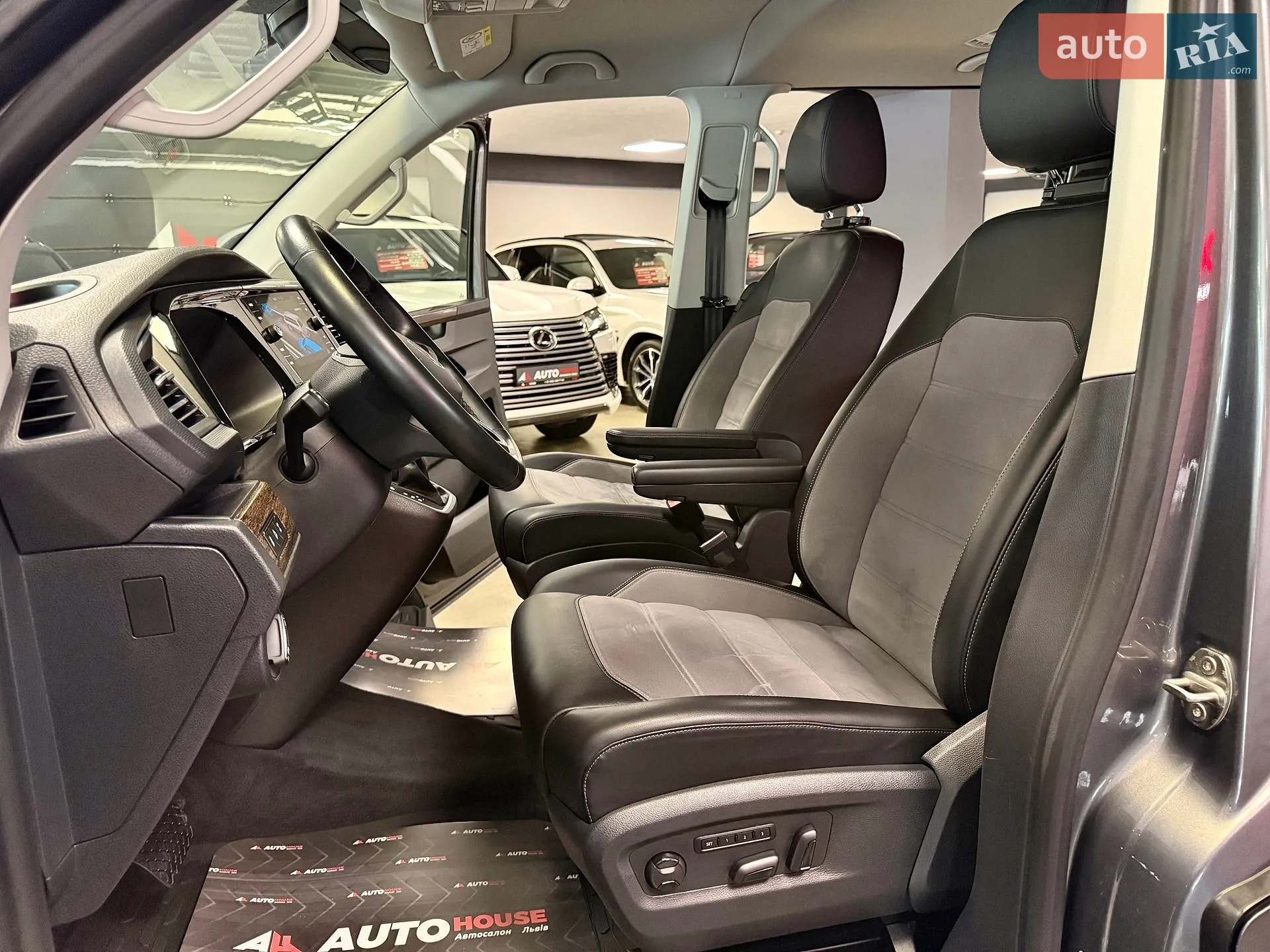 2023 Volkswagen Multivan - мініатюра 24