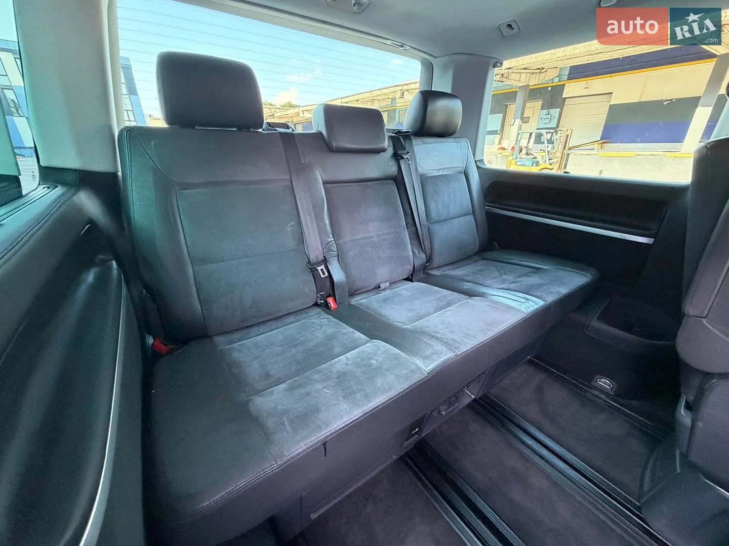 2014 Volkswagen Multivan - мініатюра 39