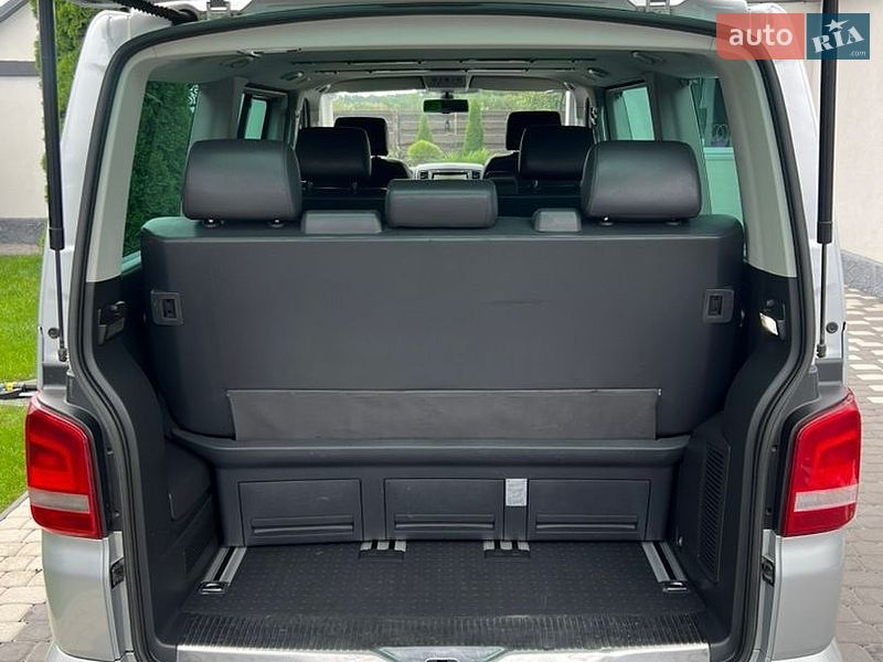Мінівен Volkswagen Multivan 2011 в Черкасах