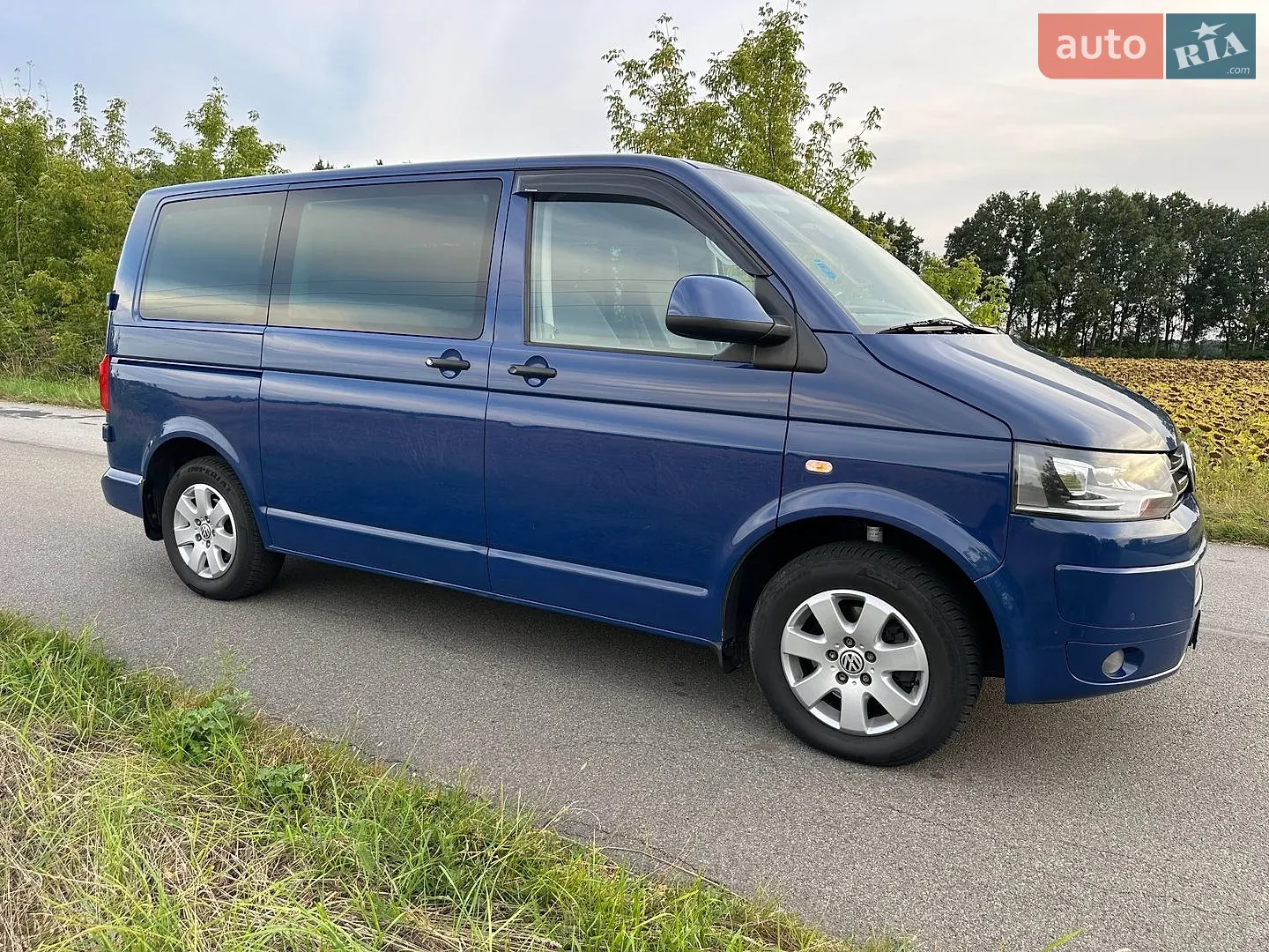 2011 Volkswagen Multivan - мініатюра 8