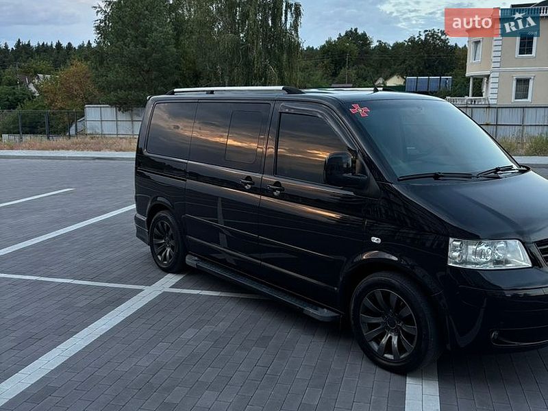 Минивэн Volkswagen Multivan 2007 в Киеве