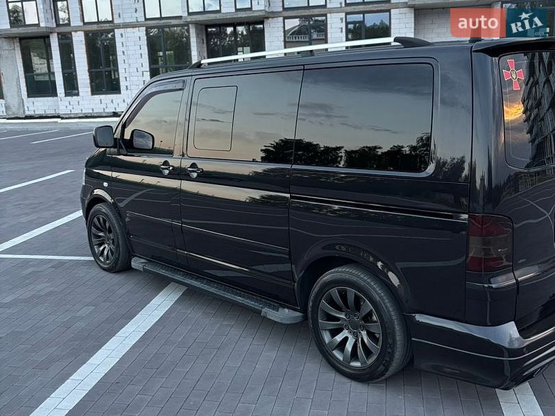 Минивэн Volkswagen Multivan 2007 в Киеве