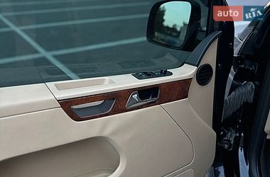 Минивэн Volkswagen Multivan 2007 в Киеве