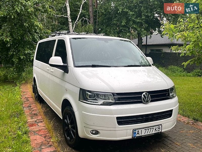 Минивэн Volkswagen Multivan 2013 в Киеве фото Минивэн Volkswagen Multivan 2013 в Киеве