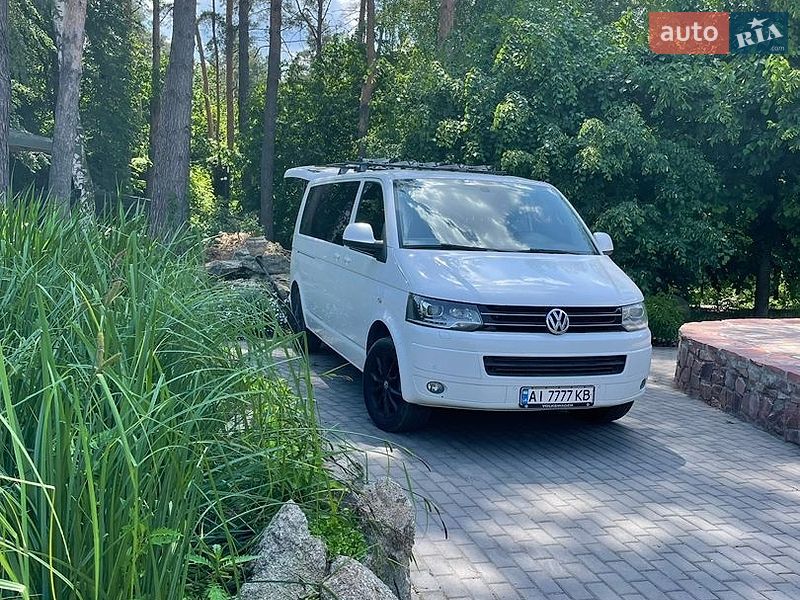 Минивэн Volkswagen Multivan 2013 в Киеве фото 3 Минивэн Volkswagen Multivan 2013 в Киеве