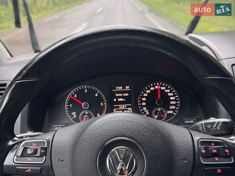 Минивэн Volkswagen Multivan 2013 в Киеве фото 12 Минивэн Volkswagen Multivan 2013 в Киеве
