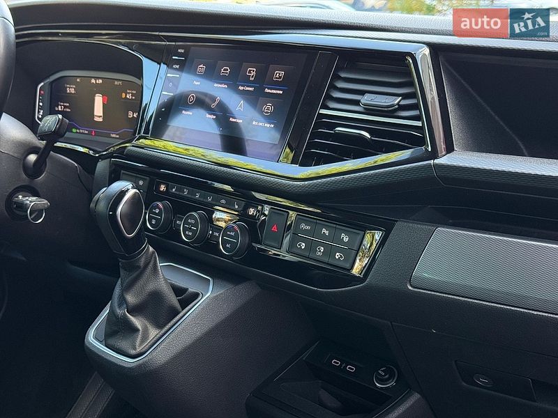 Минивэн Volkswagen Multivan 2022 в Черкассах
