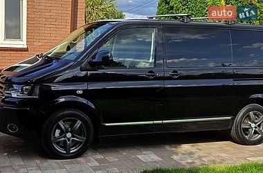 Мінівен Volkswagen Multivan 2014 в Дніпрі