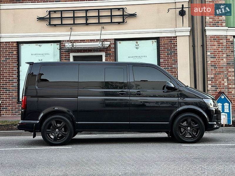 Мінівен Volkswagen Multivan 2019 в Києві
