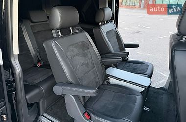 Минивэн Volkswagen Multivan 2019 в Киеве