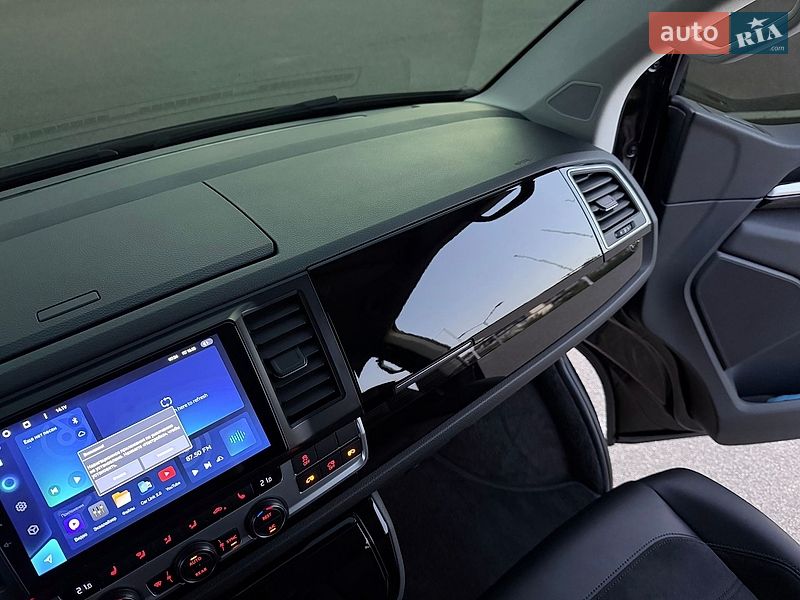 Минивэн Volkswagen Multivan 2019 в Киеве