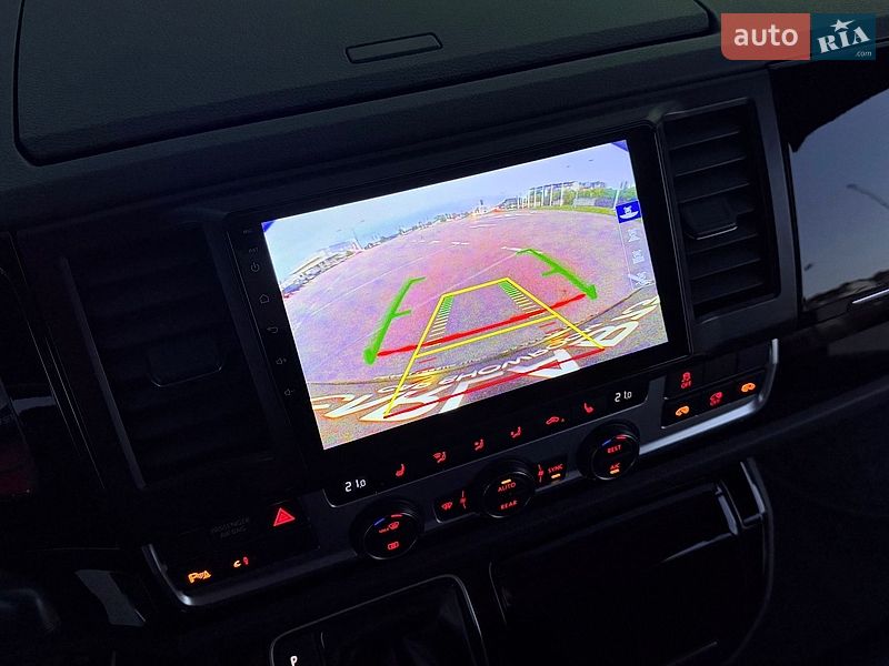 Минивэн Volkswagen Multivan 2019 в Киеве