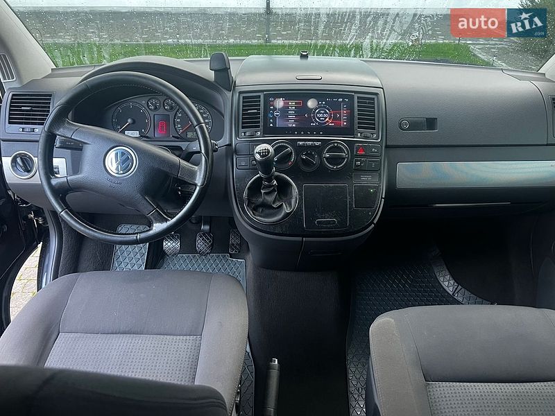 Минивэн Volkswagen Multivan 2007 в Софиевской Борщаговке